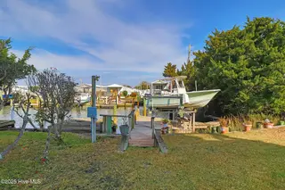 301 Old Causeway Road, Atlantic Beach, NC 28512 – photo 8: 10,000lb boat lift