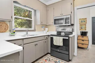 113 Edinborough Court, Rocky Mount, NC 27803 – photo 14: Granite Kitchen Counters