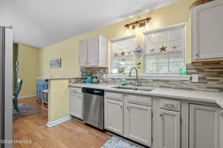 396 Deer Path, Calabash, NC 28467 – photo 8: Kitchen