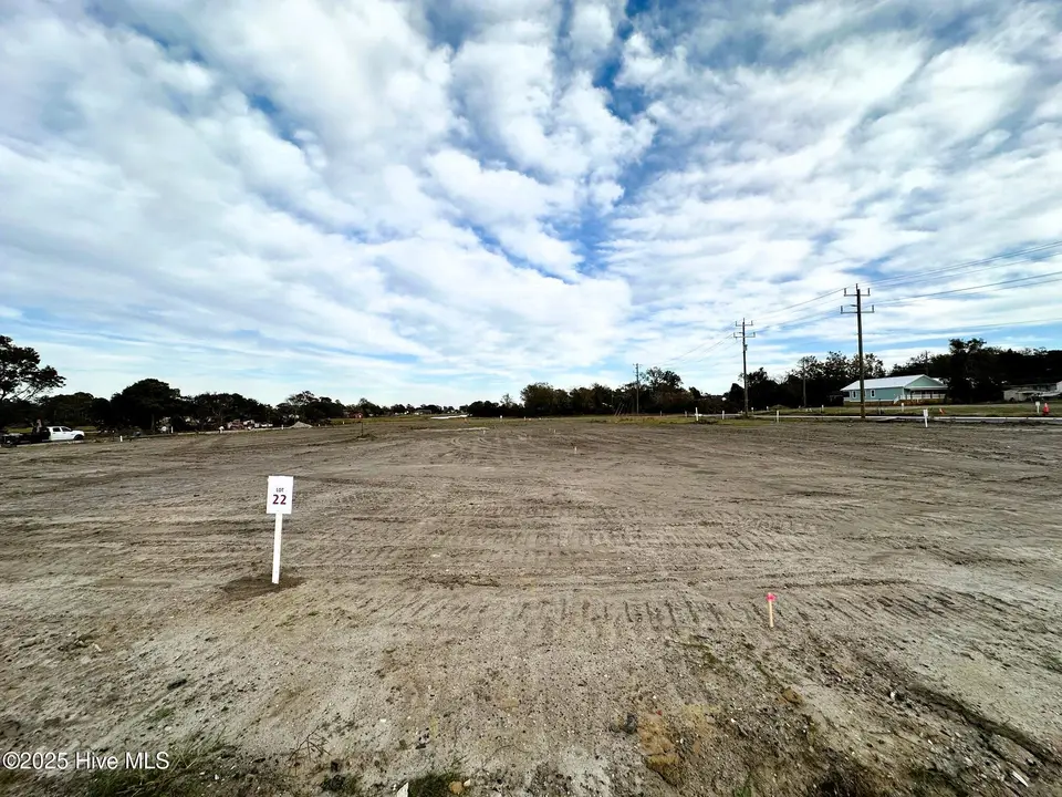 604 N 25th Street, Morehead City, NC 28557 – photo 1 of 7: Lot 22