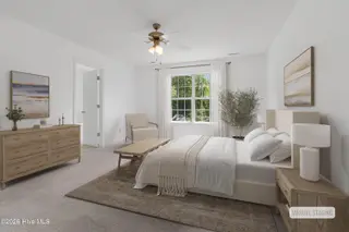 317 Appaloosa Court, Swansboro, NC 28584 – photo 4: Primary bedroom