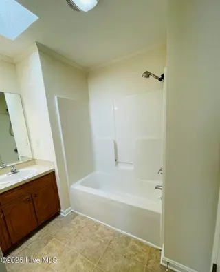 2104 Flagstone Court A1, Greenville, NC 27834 – photo 5: IMG_2735