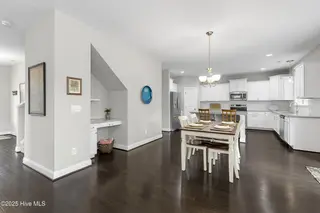 5028 Laurenbridge Lane, Wilmington, NC 28409 – photo 18: Laurenbridge5028-5DRShaneL33A5556-CR2