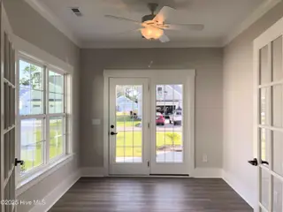 2289 Crescent Bay Drive, Southport, NC 28461 – photo 13: Sunroom
