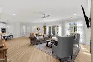 1040 Northbridge Court NW, Ocean Isle Beach, NC 28469 – photo 8: 1040 Northbridge Ct NW 11