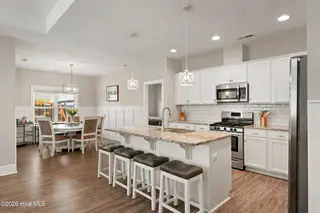 128 Hanover Lakes Drive, Wilmington, NC 28401 — 3-bedroom home in Hanover Lakes, Wilmington, NC, photo 12 of 41: 12_img_9118