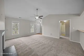 115 Laredo Drive, Jacksonville, NC 28540 – photo 8: 9-web-or-mls-115 Laredo Dr. 12