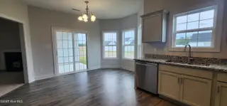2018 Bluewater Boulevard, New Bern, NC 28562 – photo 12: 20250828_095156