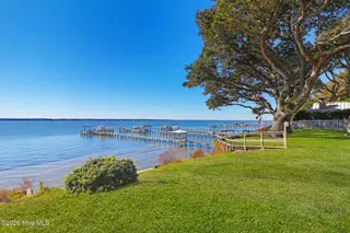 5005 Holly Lane, Morehead City, NC 28557 – photo 10: 5005 Holly Lane
