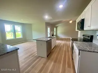 114 Aarons Run, Goldsboro, NC 27530 – photo 6: Kitchen