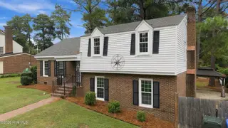 2214 Somerset Drive N, Wilson, NC 27893 — 4-bedroom home in Smith Properties, Wilson, NC, photo 4 of 37: 4-web-or-mls-DJI_20260923163811_0401_D