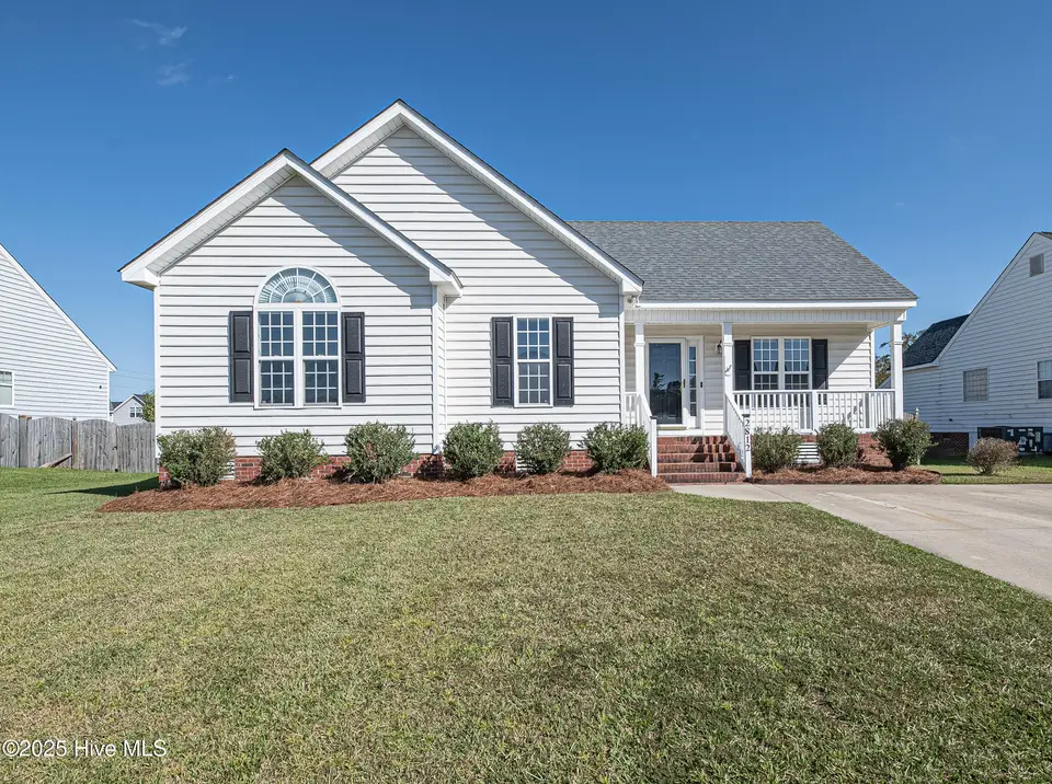 2812 Camille Drive, Winterville, NC 28590 – photo 1 of 34: 2