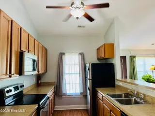 376 Tamarack Drive, Ayden, NC 28513 – photo 14: 376-kitchen w-ceiling