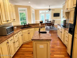 4611 Lapis Court, New Bern, NC 28562 – photo 9: Kitchen