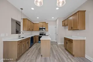 105 Dallas Drive, Beulaville, NC 28518 – photo 17: 17_kitchen