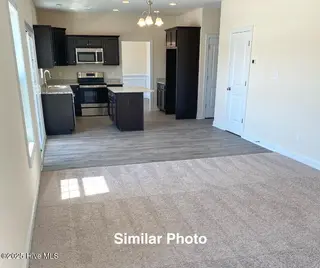 426 Montgomery Drive, Jacksonville, NC 28546 – photo 11: Lockhart Similar 22