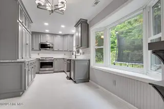 112 Carlisle Court, Jacksonville, NC 28546 – photo 21: DSC_0204