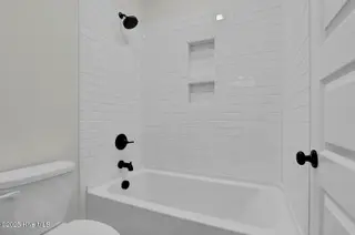 229 Planters Walk, Hampstead, NC 28443 – photo 22: Bathroom 3