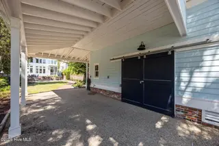 604 E Front Street, New Bern, NC 28560 – photo 5: carport at carriage house