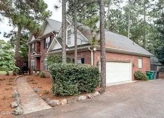 325 Sugar Pine Drive, Pinehurst, NC 28374 – photo 4: 325 Sugar Pine Dr