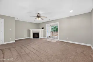 4132 Brook Creek Lane B, Greenville, NC 27858 – photo 15: DSC_2258