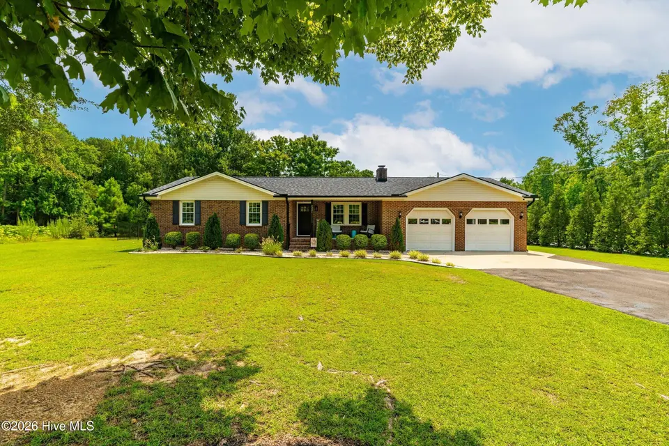 2331 Twin Acres Road, Clayton, NC 27520 – photo 1 of 50: Front