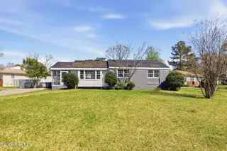 400 Seminole Trail, Jacksonville, NC 28540 – photo 2: seminole-2