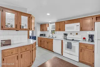 209 N Alena Court, Hampstead, NC 28443 – photo 7: 7_209nalendact_00004