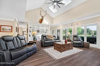 164 Firefly Drive, Wallace, NC 28466 — 3-bedroom home in River Landing, Wallace, NC, photo 5 of 47: 164fireflynancy4