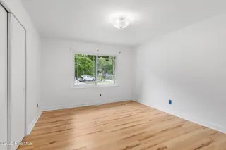 116 Holly Road, Pine Knoll Shores, NC 28512 – photo 24: 29-web-or-mls-cchadwick-visuals-116-holl