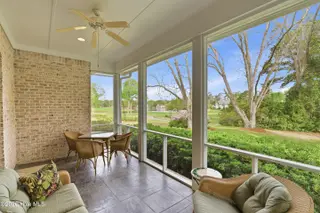 8932 Woodcreek Circle, Wilmington, NC 28411 — 4-bedroom home in Porters Neck Plantation, Wilmington, NC, photo 17 of 63: 8932 Woodcreek Cir MLS-17