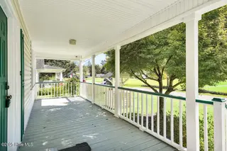 370 Carr Avenue, Rocky Point, NC 28457 — 5-bedroom home, Rocky Point, NC, photo 5 of 42: 370CarrAvenue-7