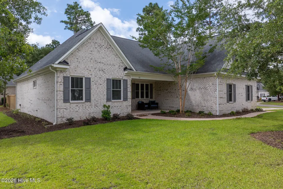 23 Stonegate Circle, Hampstead, NC 28443 — 3-bedroom home in Crown Pointe, Hampstead, NC, photo 1 of 74