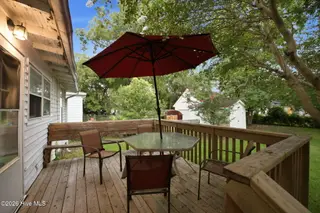 1723 Rhem Avenue, New Bern, NC 28560 – photo 8: 44-web-or-mls-DSC_4402