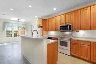 904 Lord Granville Drive, Morehead City, NC 28557 – photo 3: Kitchen