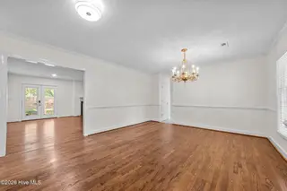 809 Greenbriar Road, Kinston, NC 28501 – photo 18: 18-web-or-mls-LHV_0049