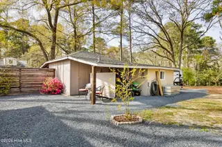 901 E Main Street, Aberdeen, NC 28315 – photo 10: 901 E Main-23