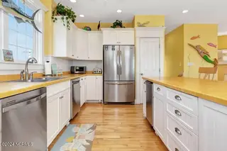 1911 Emerald Drive, Emerald Isle, NC 28594 – photo 15: 1911 Emerald Drive