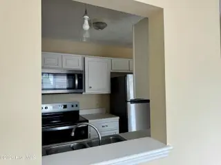 2508 Bluff View Court B, Greenville, NC 27834 – photo 17: 3D7F85BC-3485-4A97-81BE-86BEE042B4AF_1_2