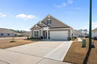 2001 Alizarin Lane, New Bern, NC 28562 – photo 2: Side front view of home