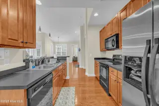 1145 Greensview Circle, Leland, NC 28451 – photo 9: 009_img_9555_535