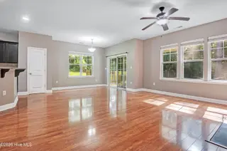 105 Birdsong Court, Aberdeen, NC 28315 – photo 5: 005_trevisuality_105_birdsong_ct-5_925