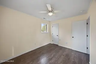 401 Ramsey Drive, Jacksonville, NC 28540 – photo 16: 16-web-or-mls-401 Ramsey Dr. 24