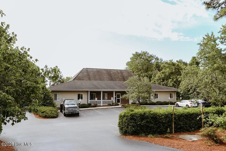 1295 Old Us 1 Highway, Southern Pines, NC 28387 – photo 1 of 15: Exterior 1