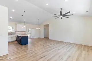 310 Lewis Drive, Carolina Beach, NC 28428 – photo 11: IMG_4606