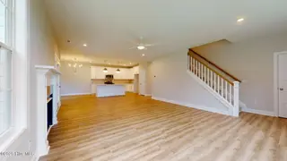 1007 Exeter Place, New Bern, NC 28562 – photo 10: 30-web-or-mls-1007-Exeter-Pl-New-Bern-NC