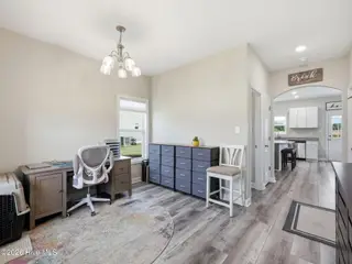 120 Cypress Manor Court, Jacksonville, NC 28540 – photo 5: 4-web-or-mls-120 Cypress Manor Ct. 2