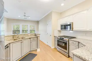 621 Riverwood Drive SE, Bolivia, NC 28422 – photo 6