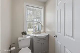 5217 Highway 101, Newport, NC 28570 – photo 21: 31-web-or-mls-1S3A3051