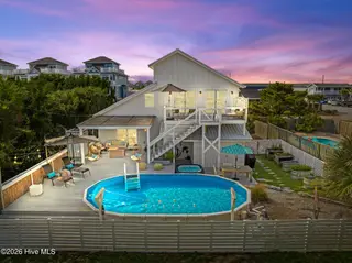 618 N Topsail Drive, Surf City, NC 28445 – photo 4: 4